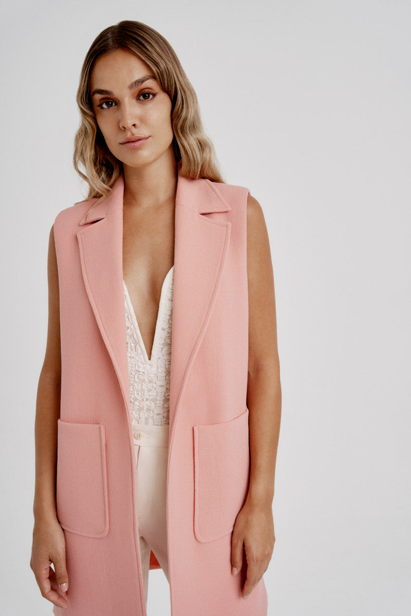 Chaleco midi lana virgen coral