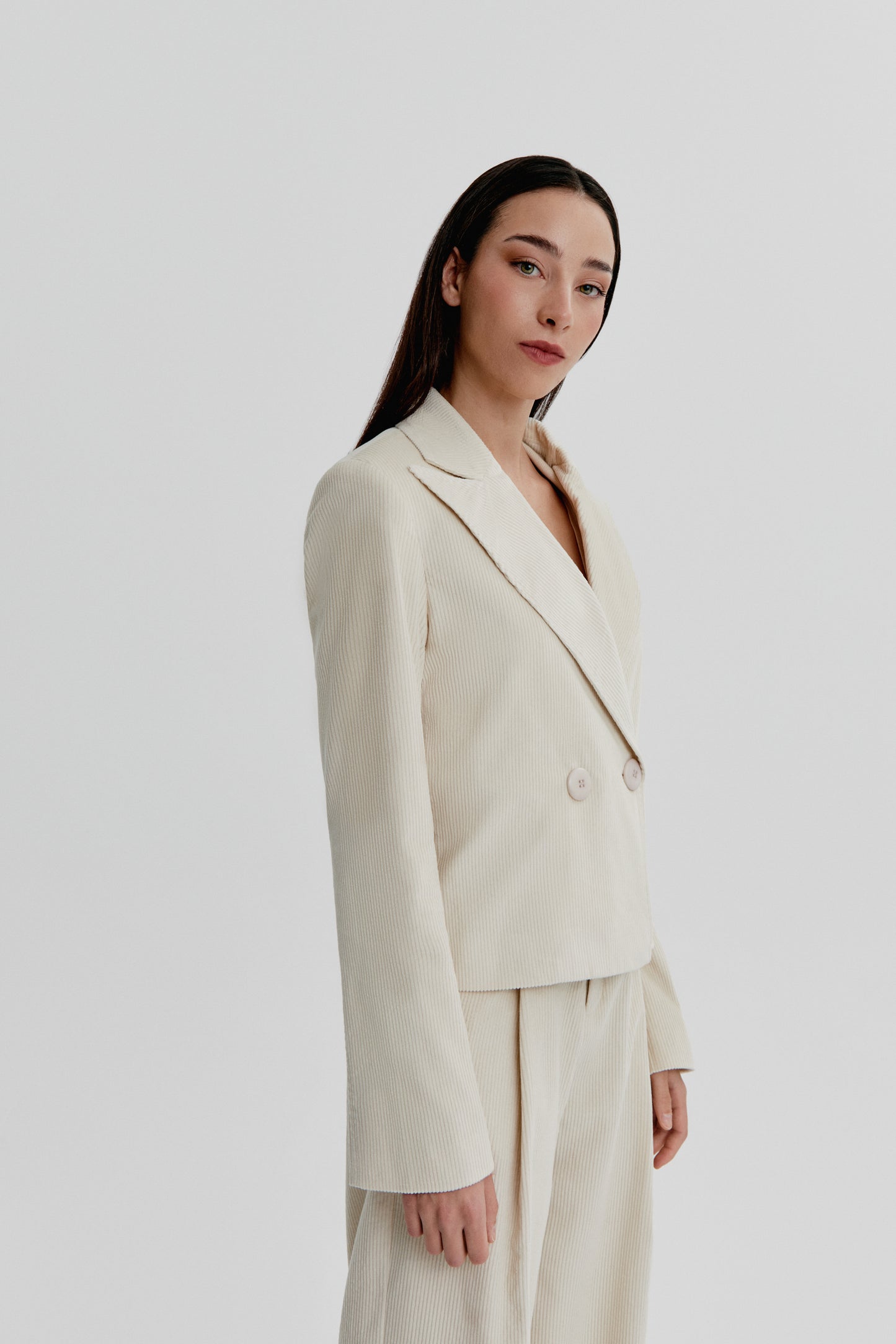 Blazer cruzada de pana blanco roto