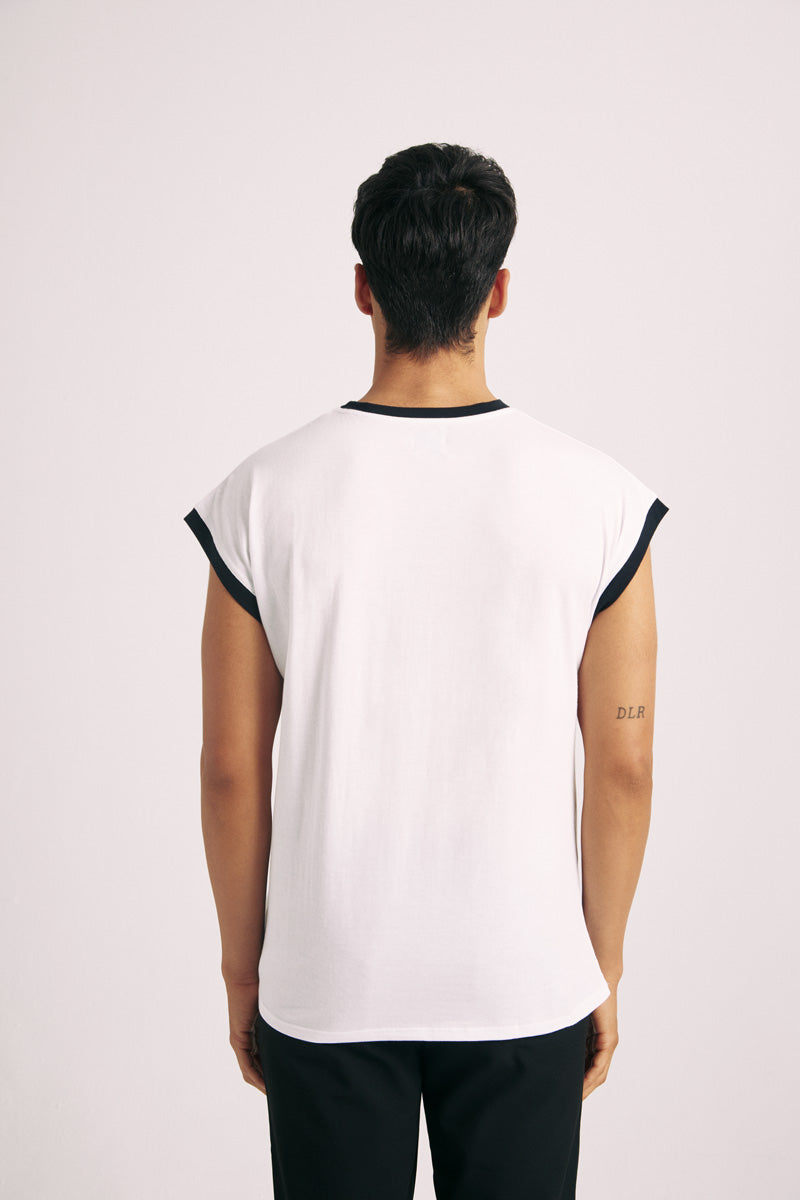 Camiseta blanca de hombro caído x Redry