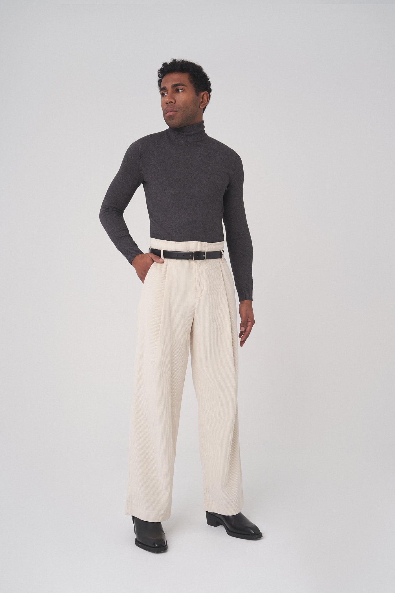 Cómo Combinar Pantalon Pantalon Pana Blanco Hombre Cómo Combinar