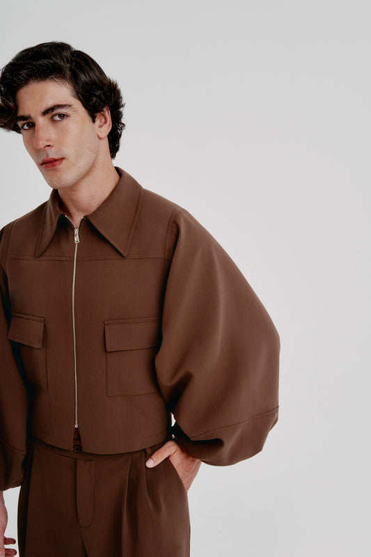 Cazadora cropped mangas abullonadas chocolate